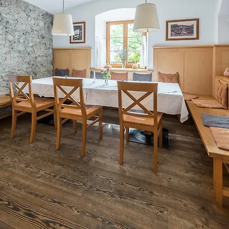 Alte Post Hotel 3*