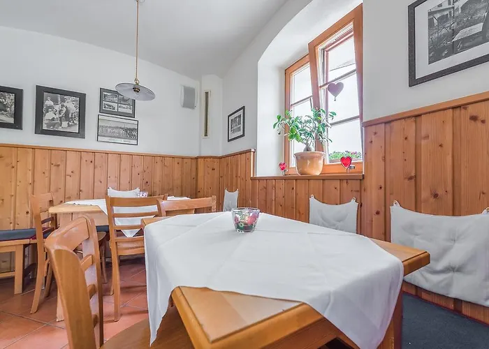 Alte Post Hotell Feistritz an der Gail